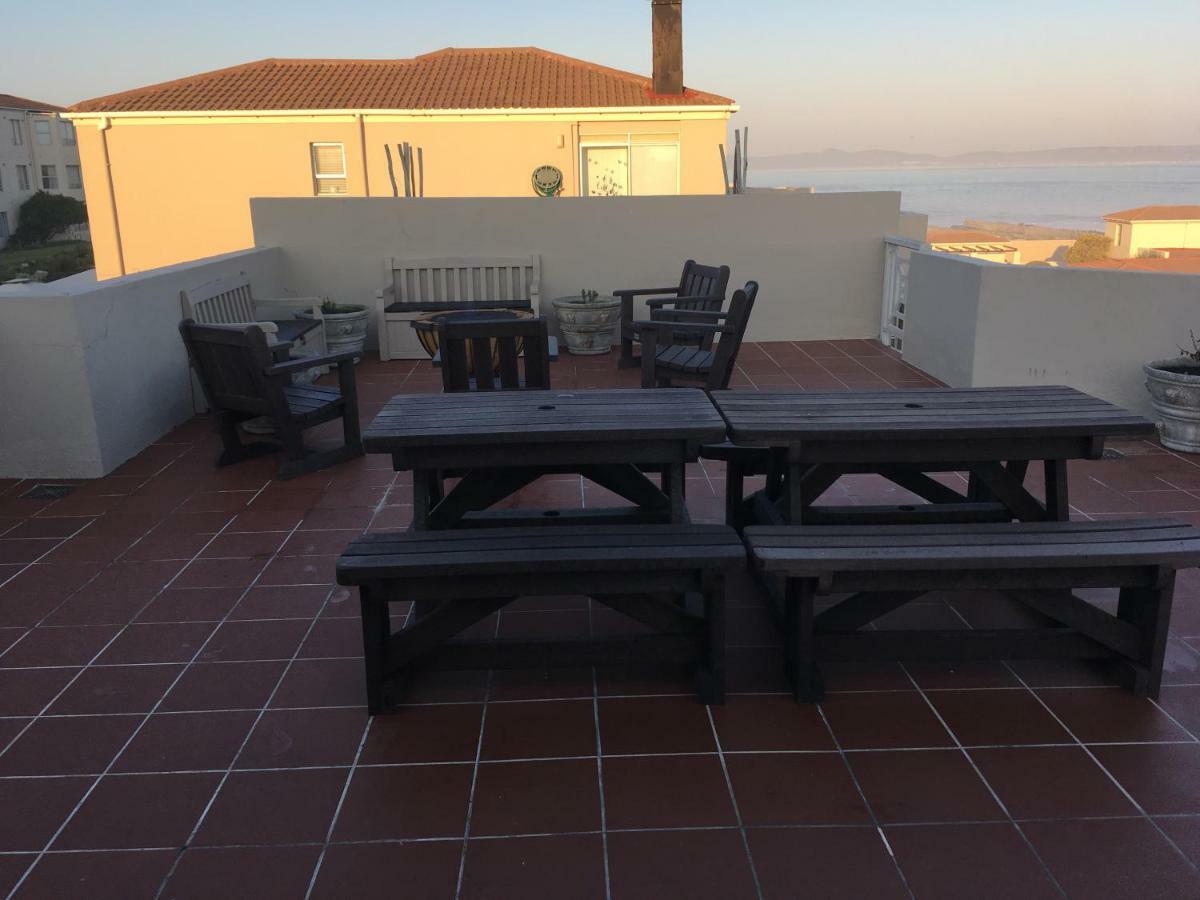 Nothing But View Apartment Hermanus Bagian luar foto